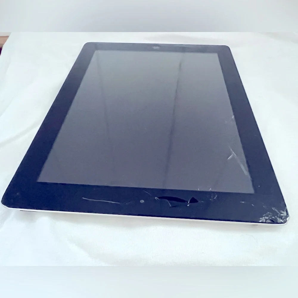 iPad 4th Generation 32GB Wi-Fi